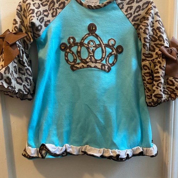 Molly & Millie Dress - Picture 3 of 8